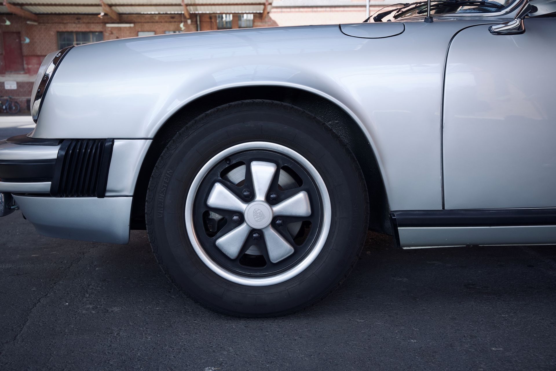 Porsche 911 Targa 2.7 (1974)