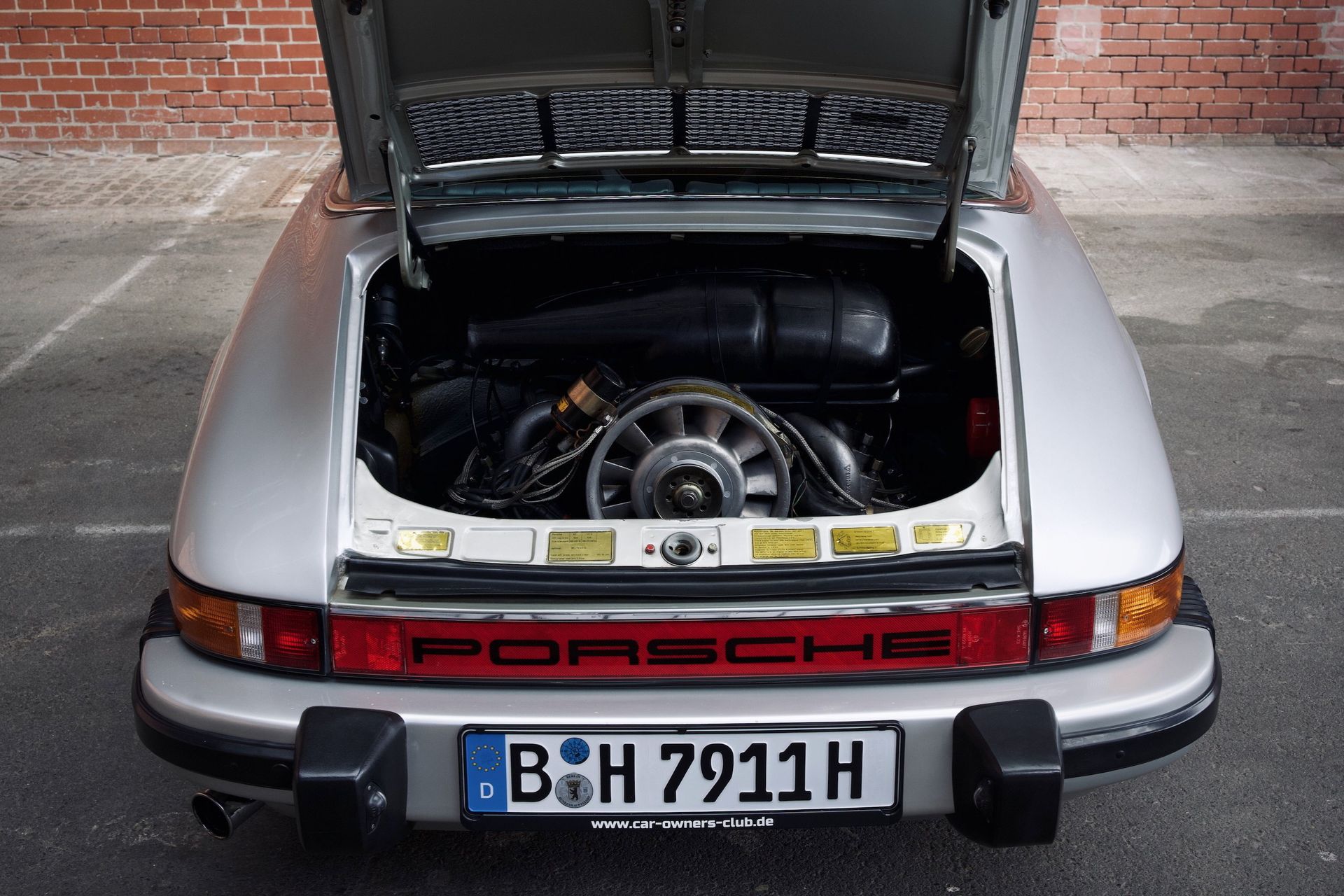 Porsche 911 Targa 2.7 (1974)