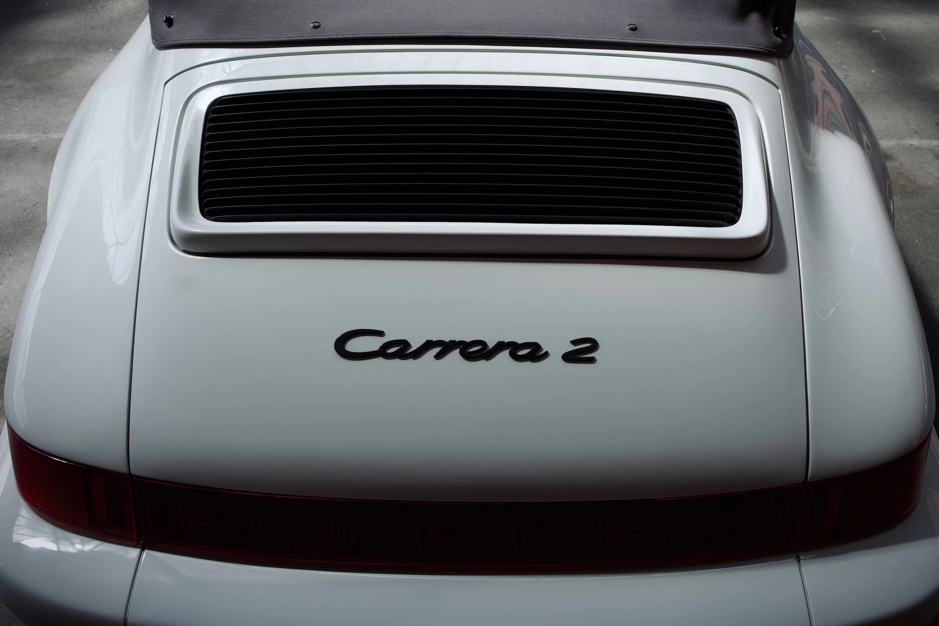 Porsche 911 Carrera Cabriolet (964)
