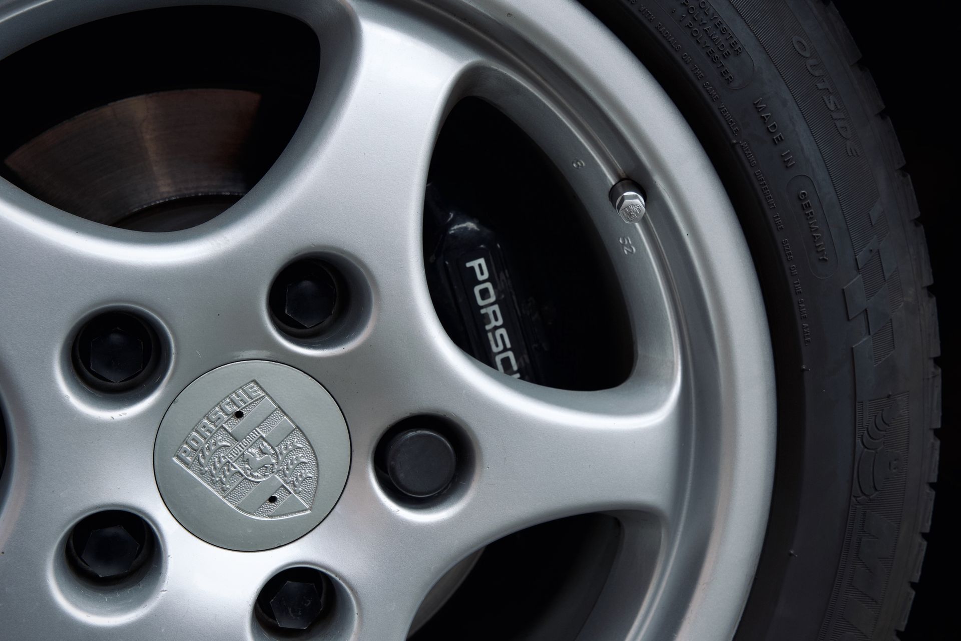 Porsche 911 Carrera Cabriolet (964)