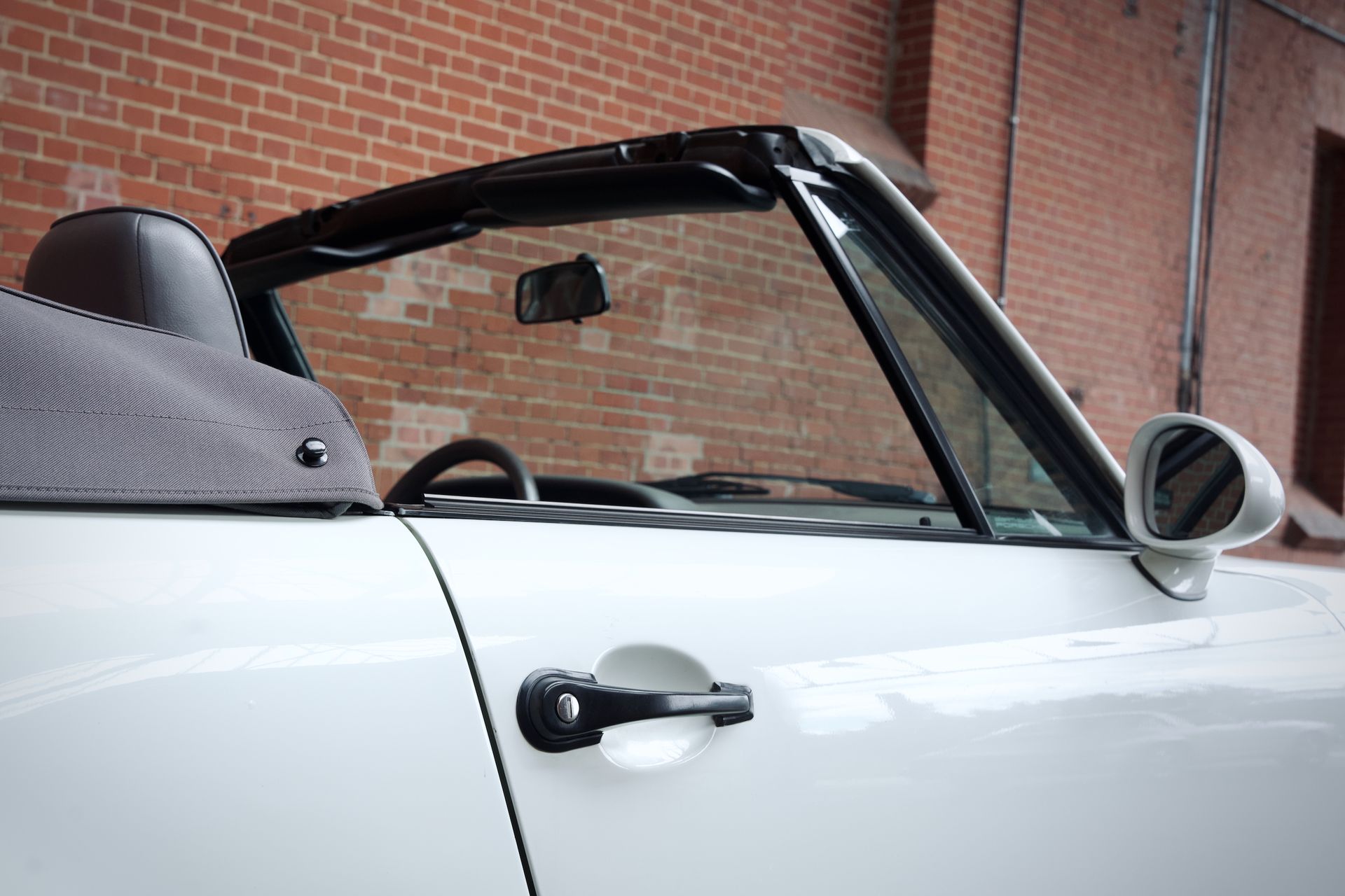 Porsche 911 Carrera Cabriolet (964)